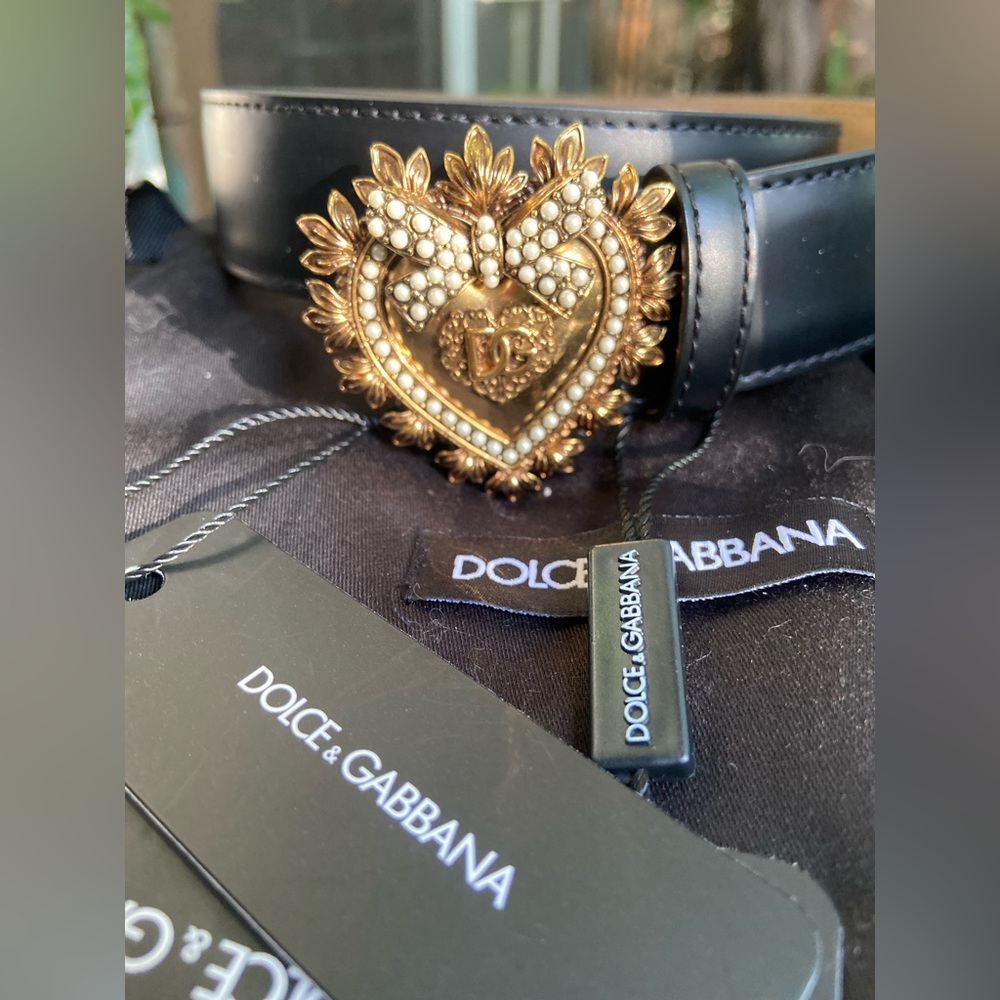 Dolce & Gabbana Devotion Lux Black and Gold Leather Belt. - Picture 2 of 9